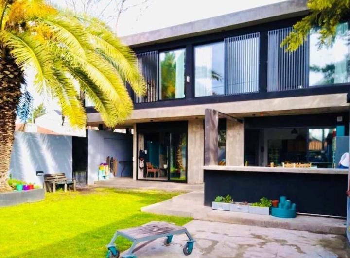 Casa · 150m² · 5 Ambientes · 1 Cochera