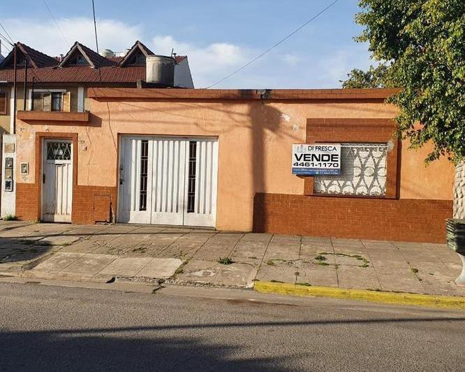 Casa · 85m² · 3 Ambientes · 1 Cochera