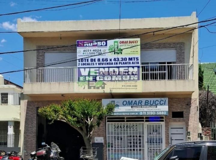 Casa · 220m² · 4 Ambientes