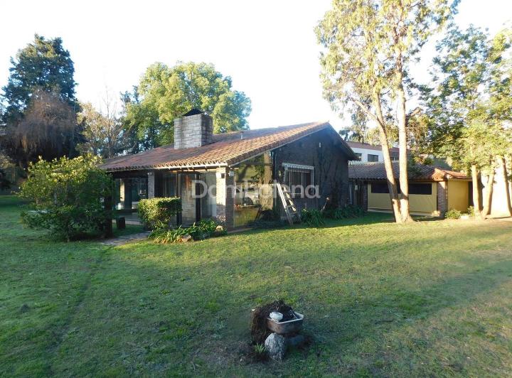 Casa · 222m² · 4 Ambientes