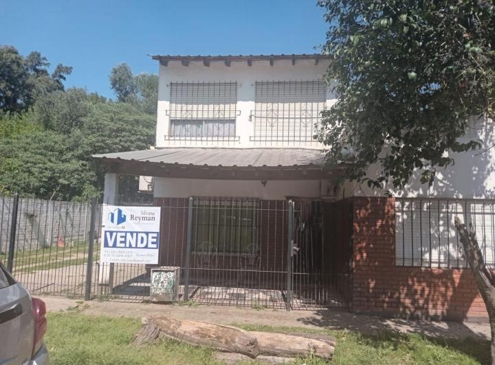 Casa · 140m² · 5 Ambientes