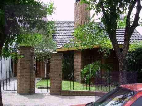Casa · 280m² · 5 Ambientes