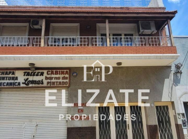 Casa · 731m² · 5 Ambientes · 4 Cocheras
