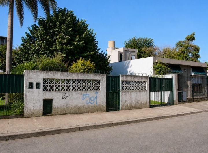 Casa · 50m² · 2 Ambientes · 3 Cocheras