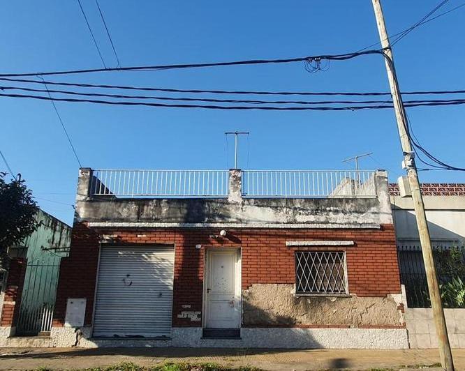 Casa · 80m² · 3 Ambientes · 1 Cochera