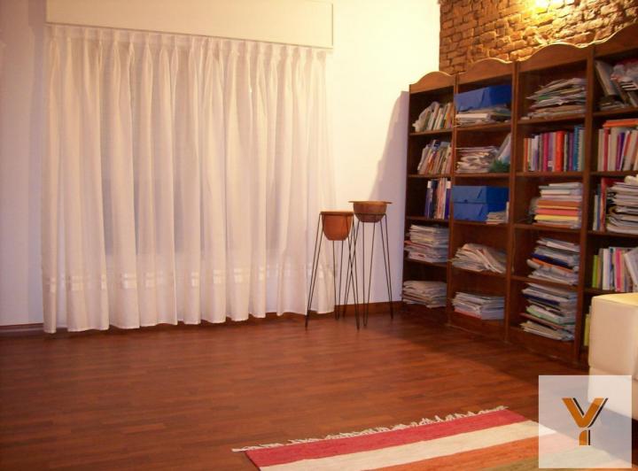 Casa · 187m² · 4 Ambientes · 1 Cochera