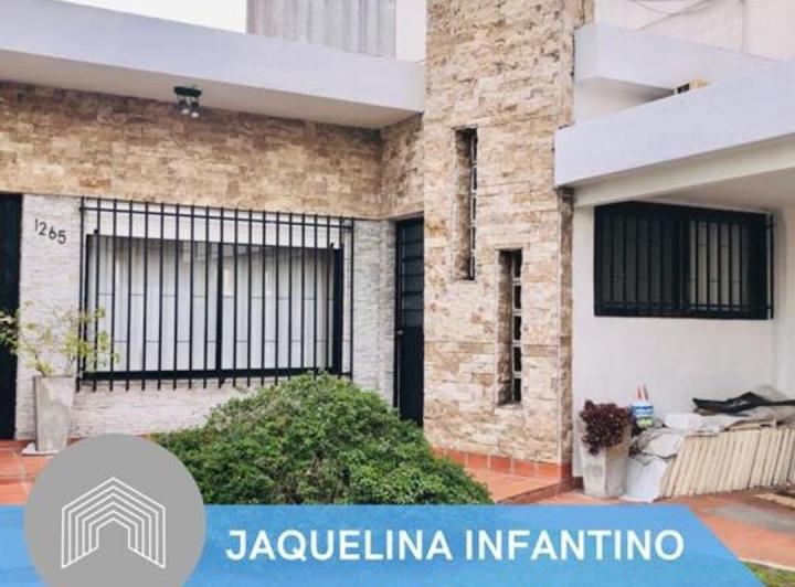 Casa · 170m² · 4 Ambientes · 2 Cocheras