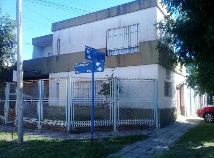 Casa · 120m² · 2 Cocheras