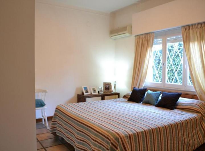 Casa · 95m² · 3 Ambientes · 2 Cocheras
