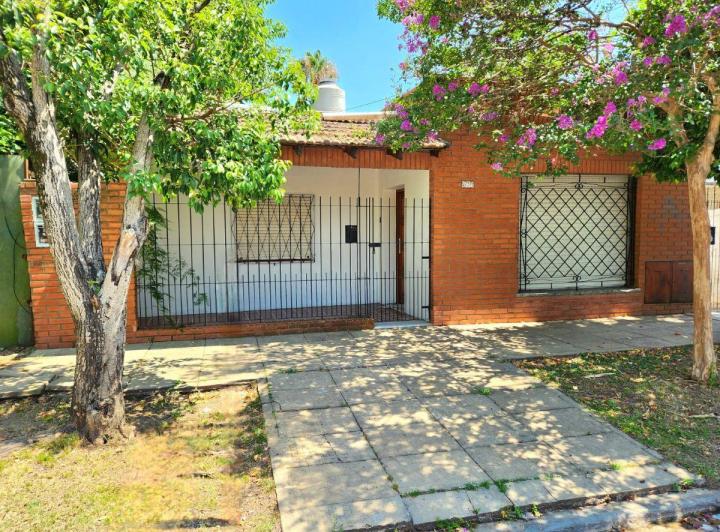 Casa · 80m² · 1 Ambiente