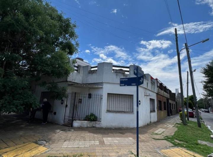 Casa · 105m² · 3 Ambientes · 1 Cochera