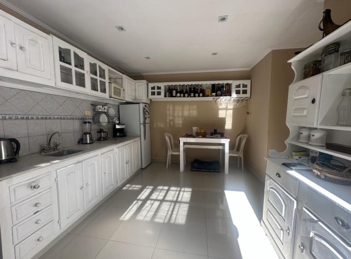 Casa · 287m² · 5 Ambientes · 2 Cocheras