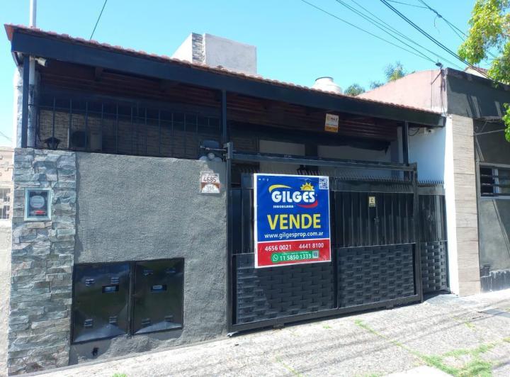Casa · 88m² · 5 Ambientes · 2 Cocheras