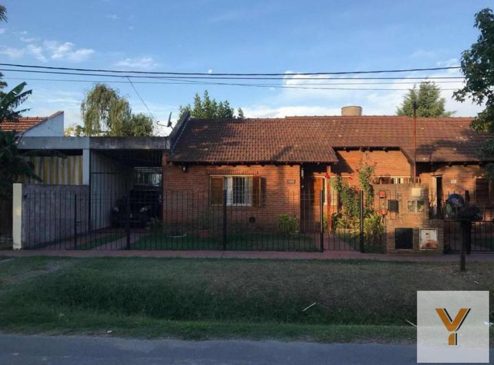 Casa · 70m² · 3 Ambientes · 1 Cochera