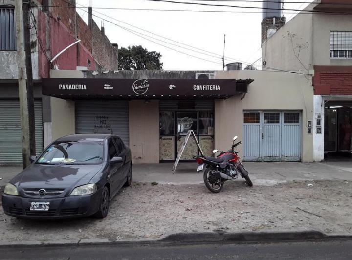 Casa · 80m² · 2 Ambientes · 1 Cochera