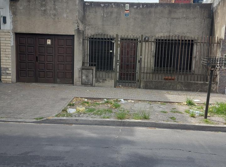 Casa · 90m² · 3 Ambientes · 1 Cochera