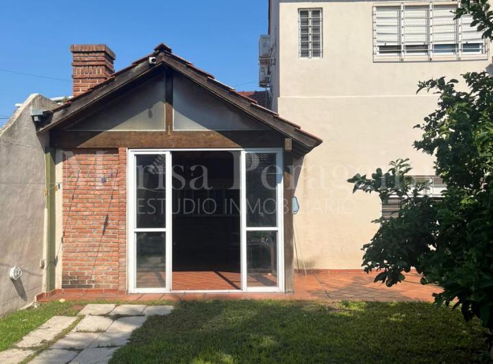 Casa · 182m² · 4 Ambientes · 1 Cochera
