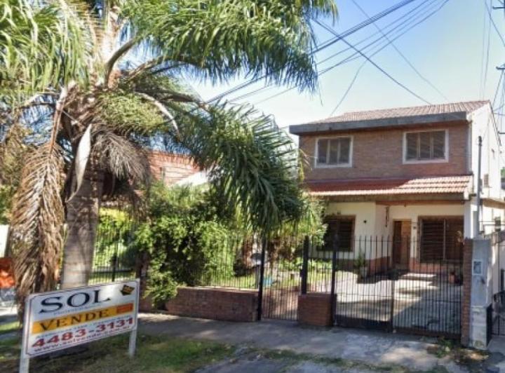 Casa · 150m² · 5 Ambientes