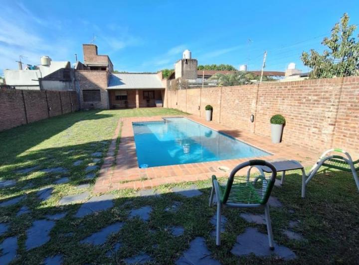 Casa · 228m² · 5 Ambientes