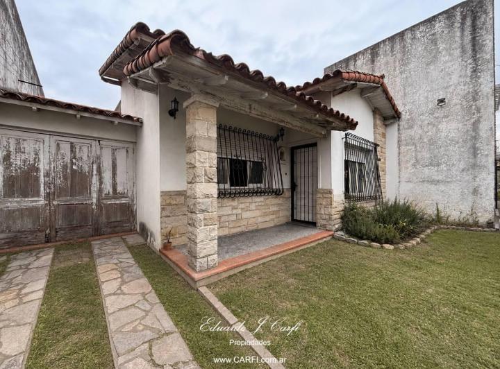 Casa · 153m² · 3 Ambientes · 1 Cochera
