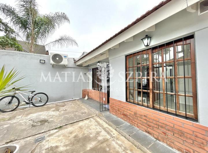Casa · 95m² · 4 Ambientes · 1 Cochera