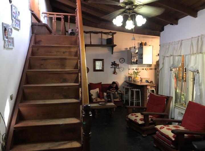 Casa · 190m² · 4 Ambientes · 3 Cocheras