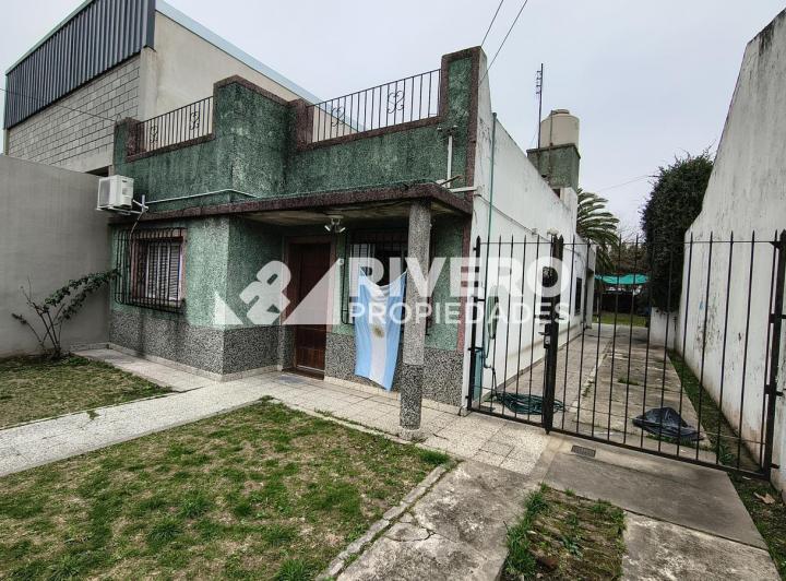 Casa · 100m² · 3 Ambientes · 1 Cochera