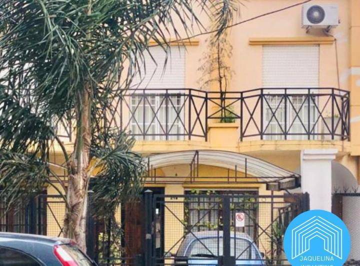 Casa · 103m² · 4 Ambientes · 1 Cochera