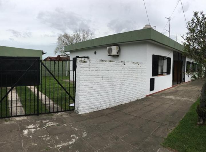 Casa · 95m² · 4 Ambientes · 1 Cochera