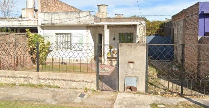 Casa · 100m² · 3 Ambientes · 1 Cochera