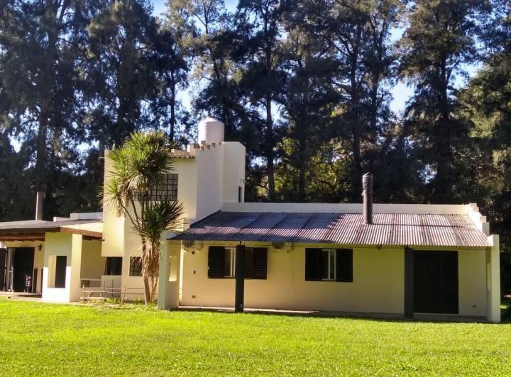 Casa · 150m² · 4 Ambientes · 1 Cochera