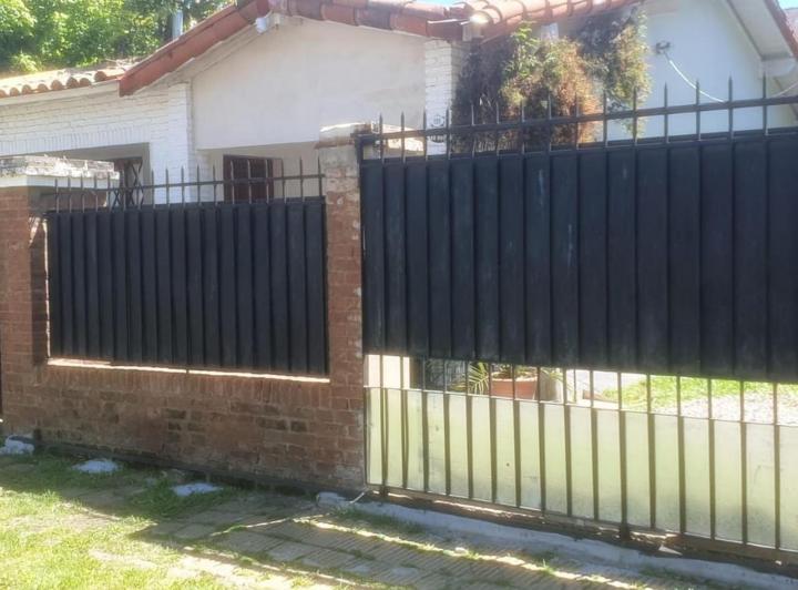 Casa · 74m² · 3 Ambientes · 2 Cocheras