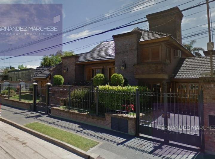 Casa · 455m² · 6 Ambientes