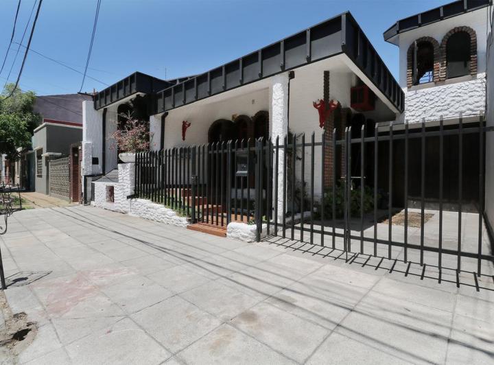 Casa · 249m² · 5 Ambientes · 3 Cocheras
