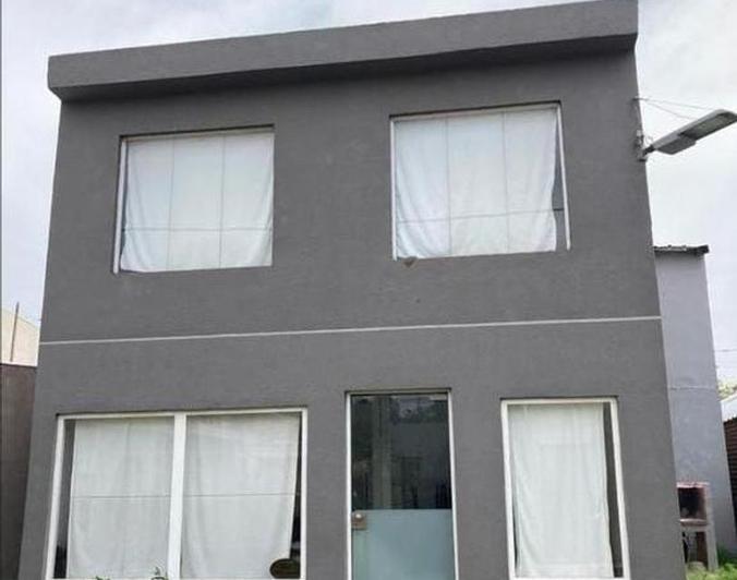 Casa · 100m² · 3 Ambientes · 1 Cochera