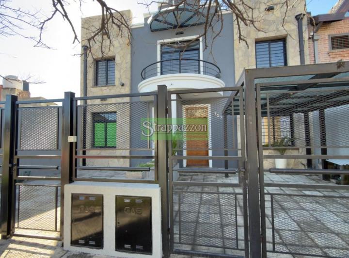 Casa · 98m² · 4 Ambientes · 1 Cochera