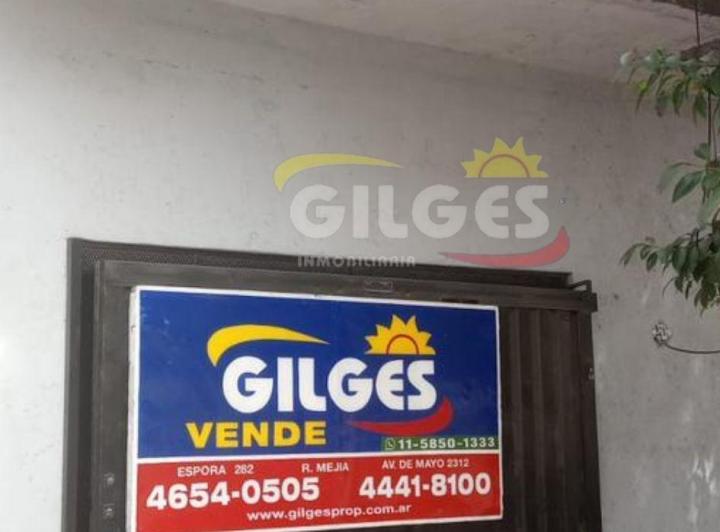 Casa · 70m² · 4 Ambientes · 1 Cochera
