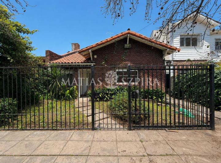 Casa · 120m² · 5 Ambientes · 1 Cochera