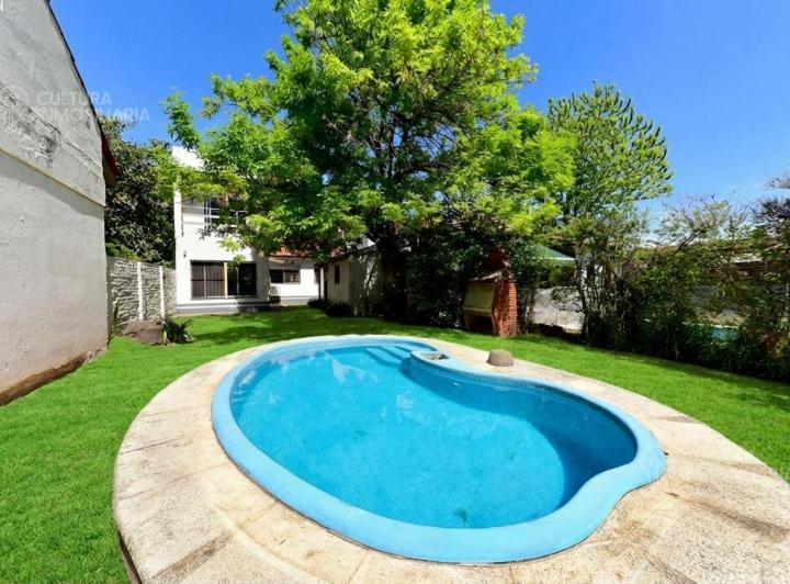 Casa · 145m² · 4 Ambientes · 1 Cochera