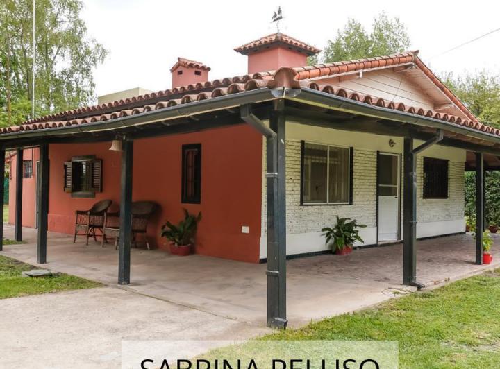Casa · 1450m² · 4 Ambientes · 1 Cochera