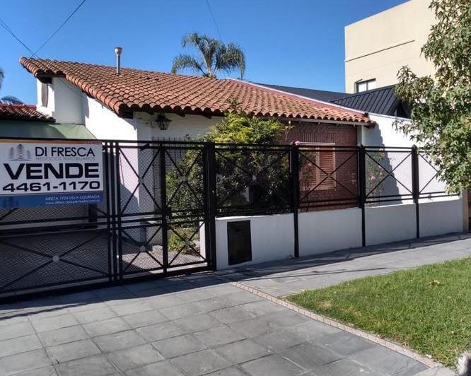 Casa · 120m² · 4 Ambientes · 1 Cochera