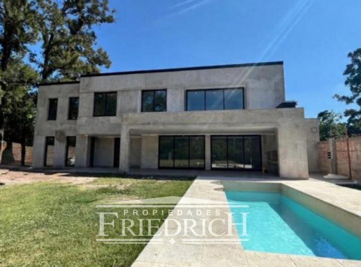 Casa · 400m² · 5 Ambientes