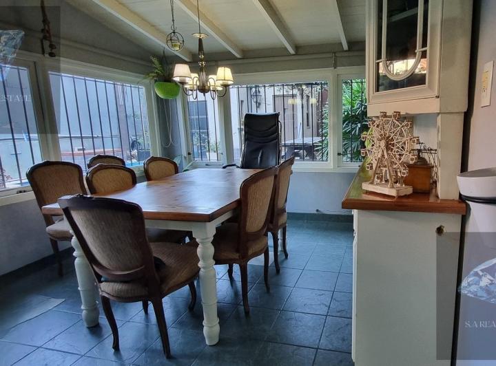 Casa · 135m² · 3 Ambientes · 1 Cochera