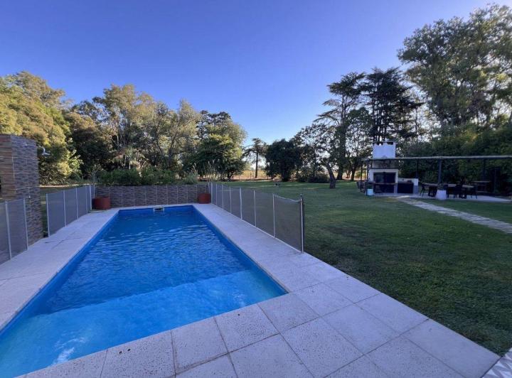 Casa · 170m² · 5 Ambientes · 3 Cocheras