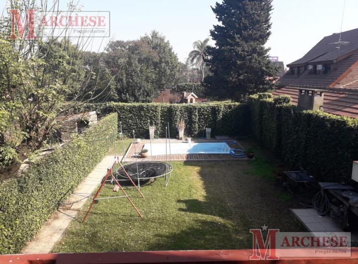 Casa · 130m² · 3 Ambientes · 1 Cochera