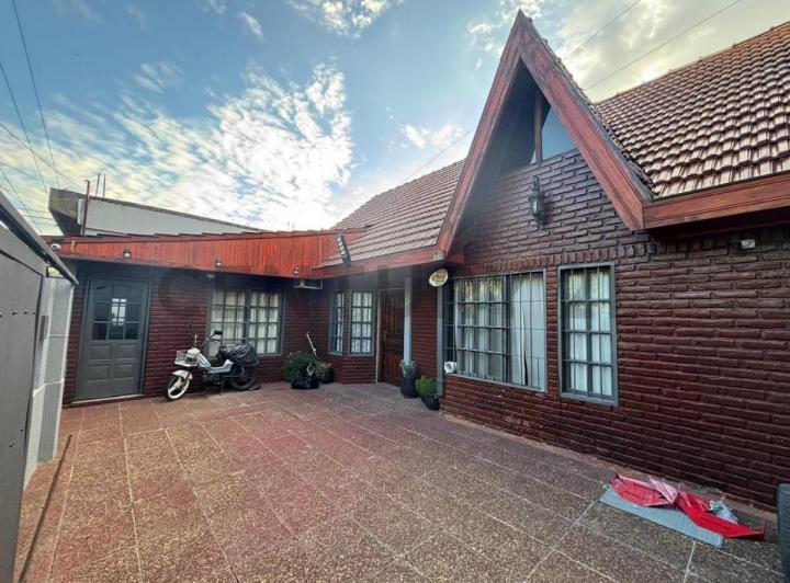 Casa · 128m²