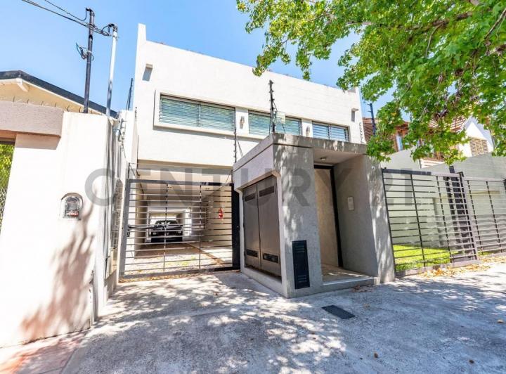 Casa · 113m² · 4 Ambientes · 1 Cochera