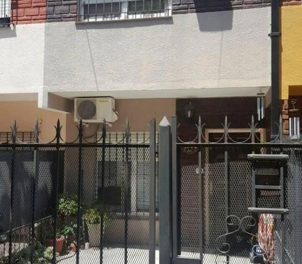 Casa · 75m² · 3 Ambientes · 1 Cochera