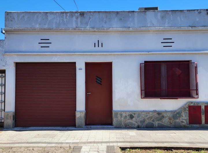 Casa · 210m² · 6 Ambientes · 1 Cochera