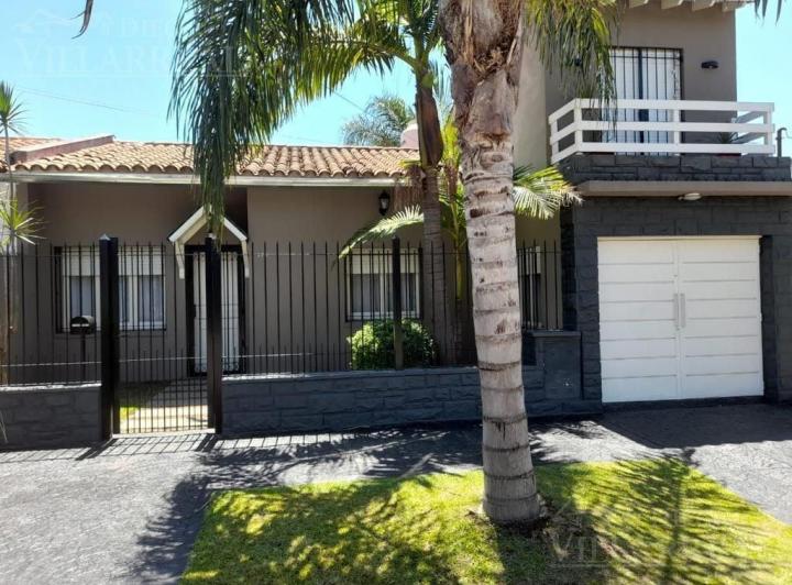 Casa · 250m² · 4 Ambientes